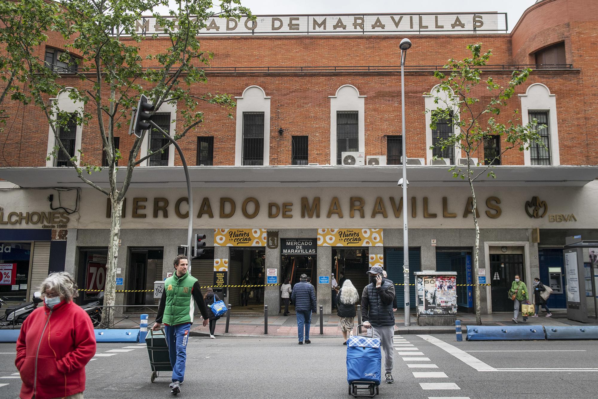 Mercado Maravillas, la cercanía del comercio tradicional no para durante el estado de alarma - 1